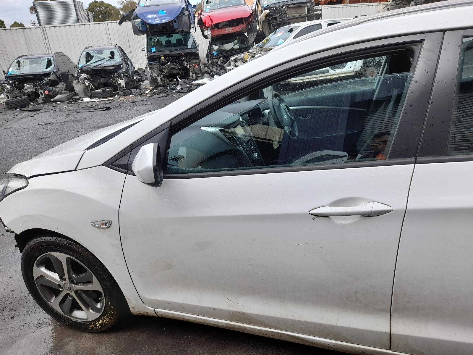 2015 Hyundai I30 Radiator View Auto part Radiator Hyundai I30 2015