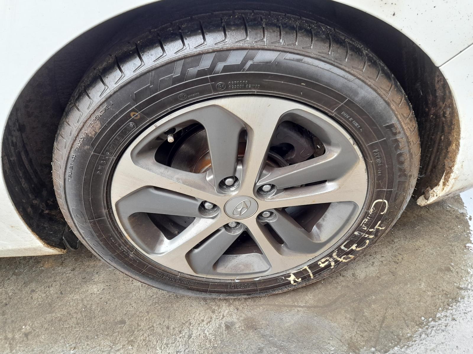 2015 Hyundai I30 Radiator View Auto part Radiator Hyundai I30 2015