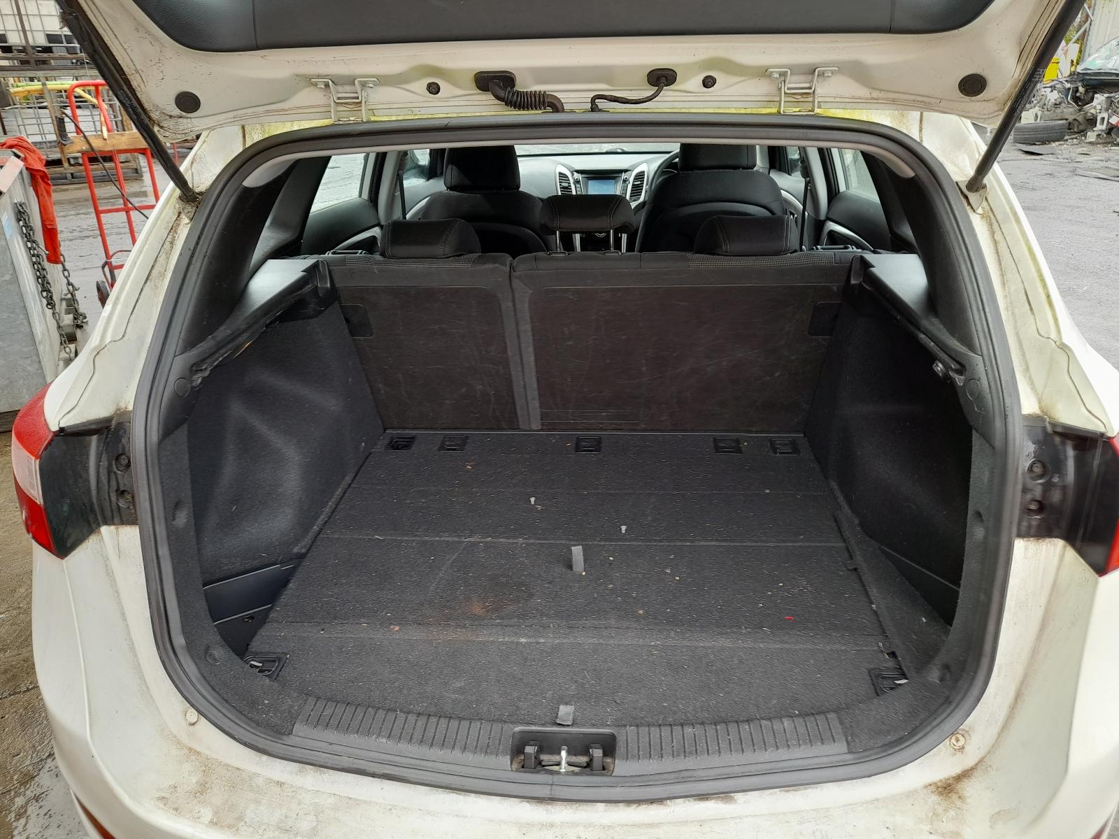 2015 Hyundai I30 Radiator View Auto part Radiator Hyundai I30 2015