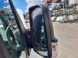 View Auto part Radio/Cd/Dvd/Sat/Tv Mercedes Sprinter 2016