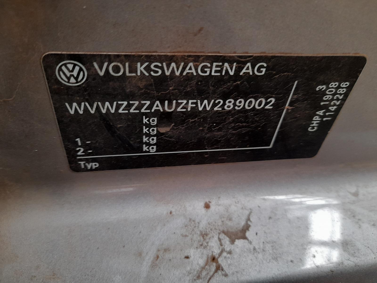 View Auto part Alternator Volkswagen Golf 2015