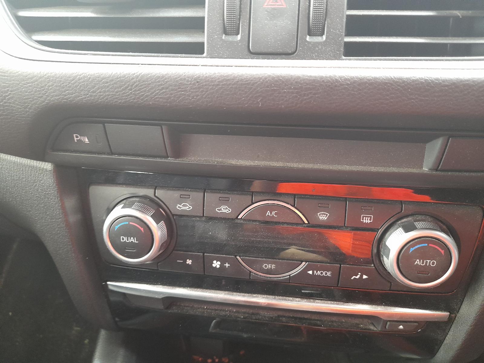 View Auto part Heater/Ac Controls Mazda 6 2015