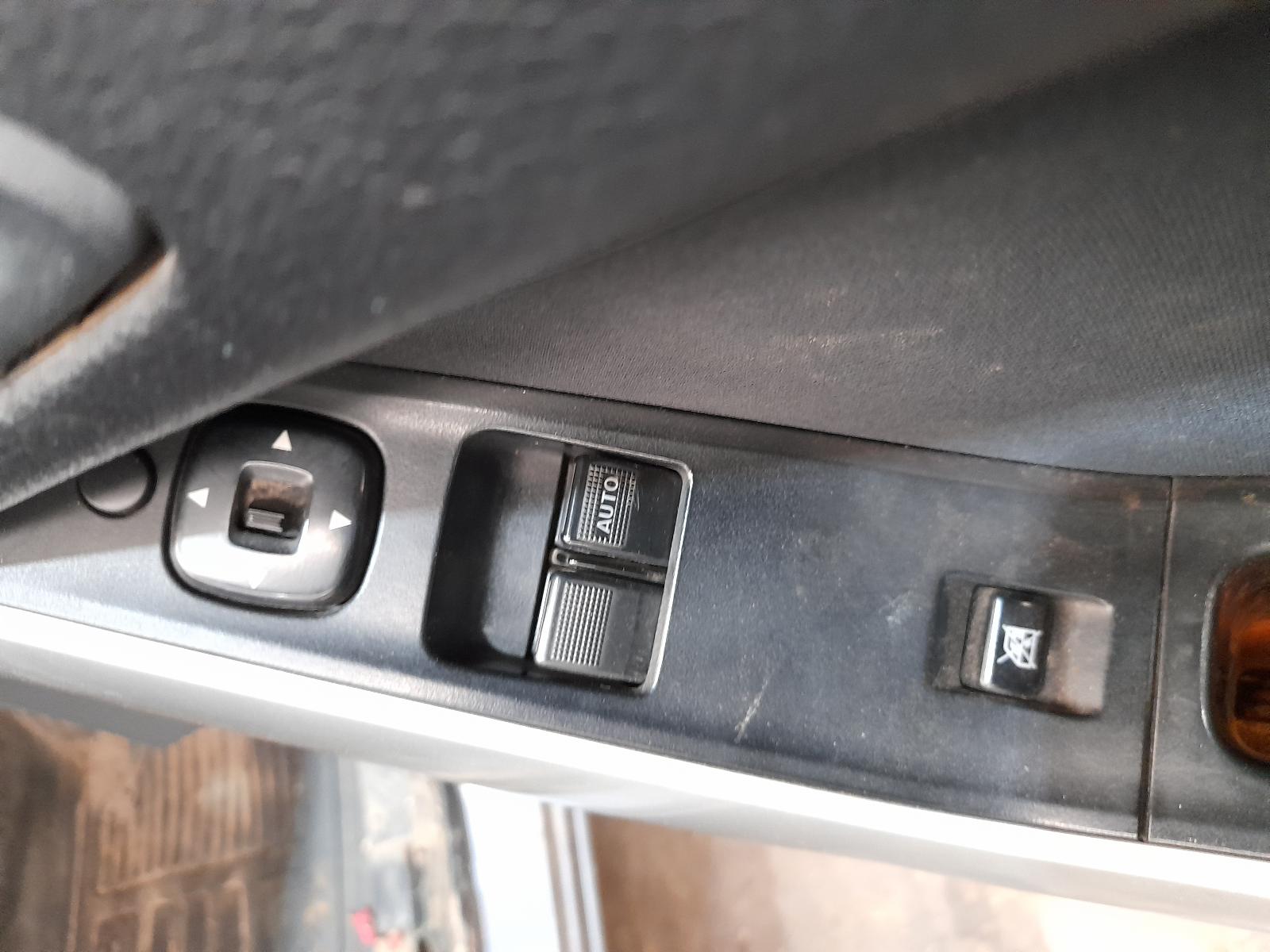 2014 Mazda Bt50 Abs Pump/Modulator View Auto part Abs Pump/Modulator Mazda Bt50 2014