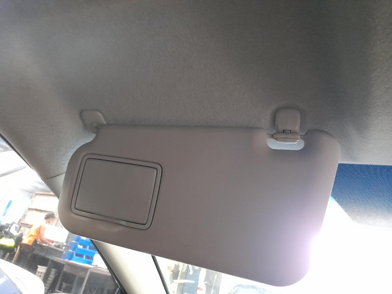 2009 Mazda 2 Grille View Auto part Grille Mazda 2 2009