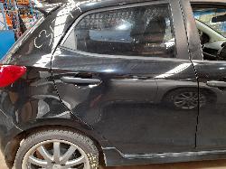 View Auto part Grille Mazda 2 2009