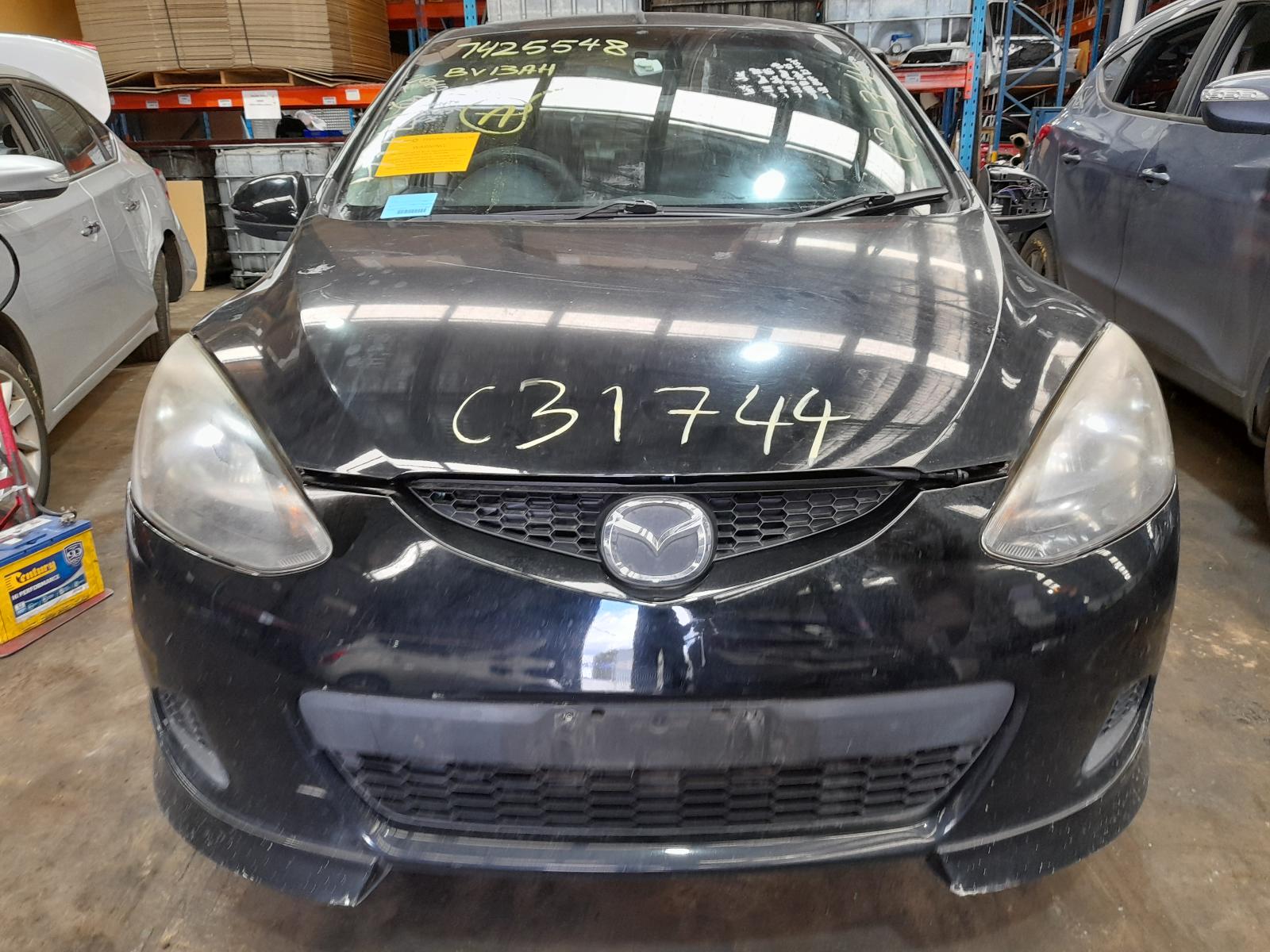 2009 Mazda 2 Grille View Auto part Grille Mazda 2 2009