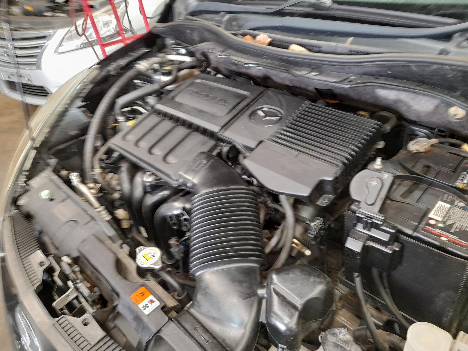 2009 Mazda 2 Grille View Auto part Grille Mazda 2 2009