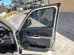 View Auto part Grille Jeep Cherokee 2009