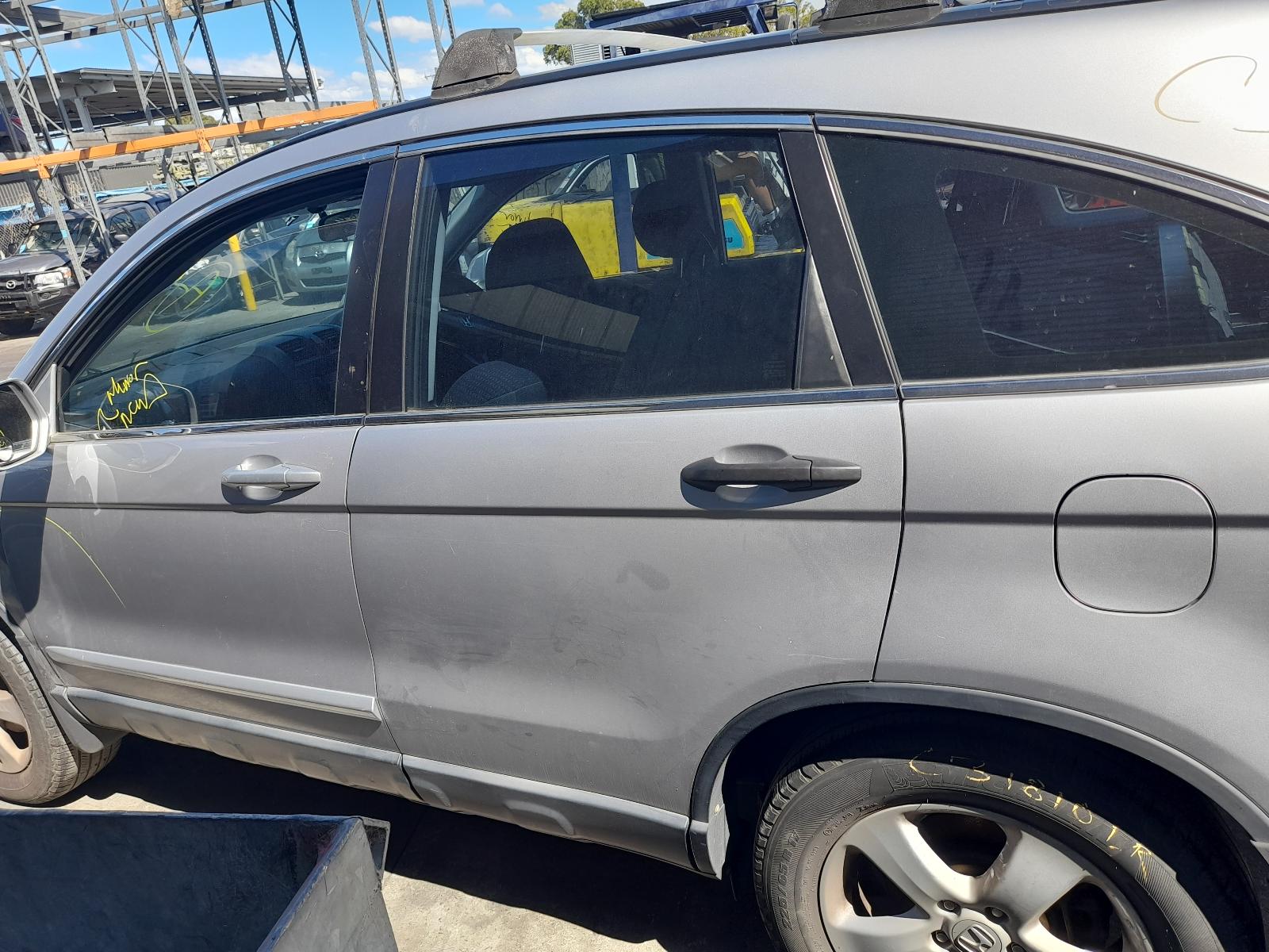 View Auto part Radio/Cd/Dvd/Sat/Tv Honda Crv 2008