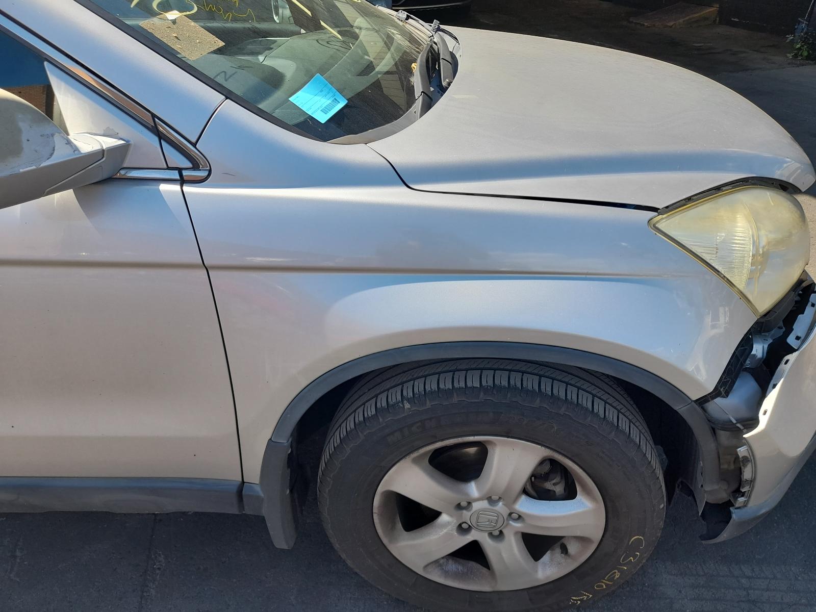 View Auto part Radio/Cd/Dvd/Sat/Tv Honda Crv 2008