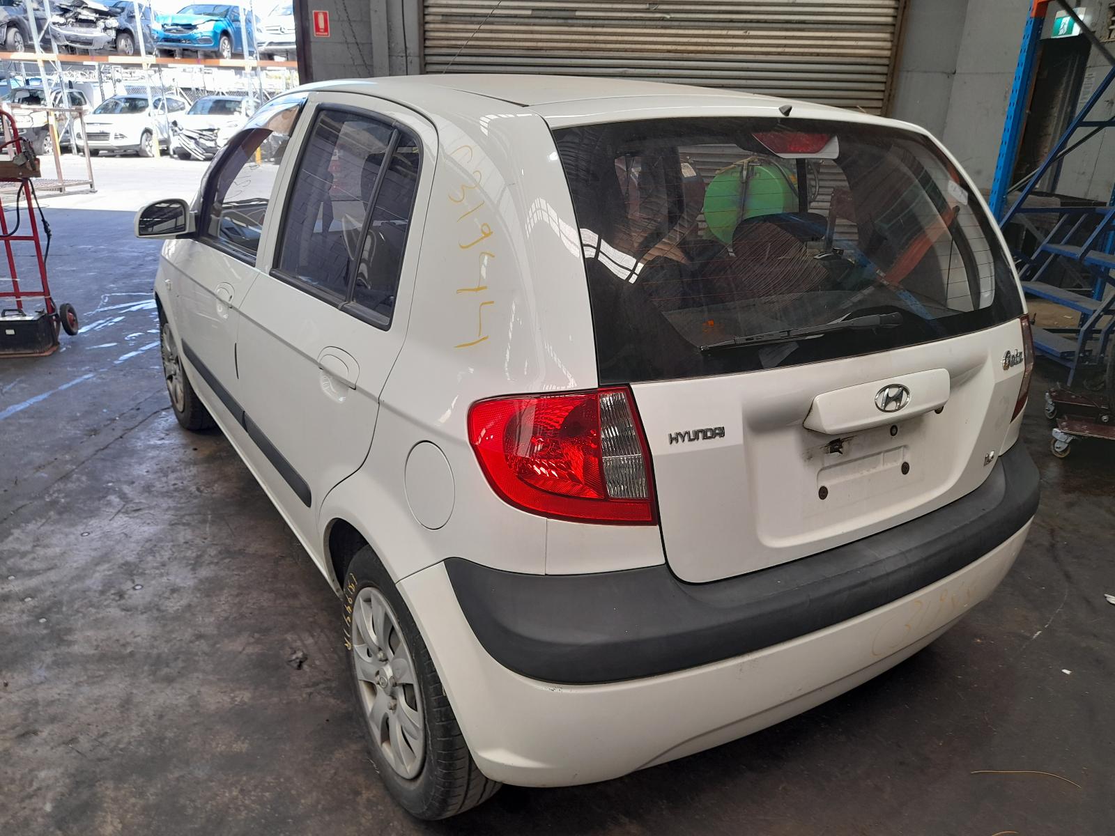 View Auto part Left Rear Wnd Reg/Motor Hyundai Getz 2008