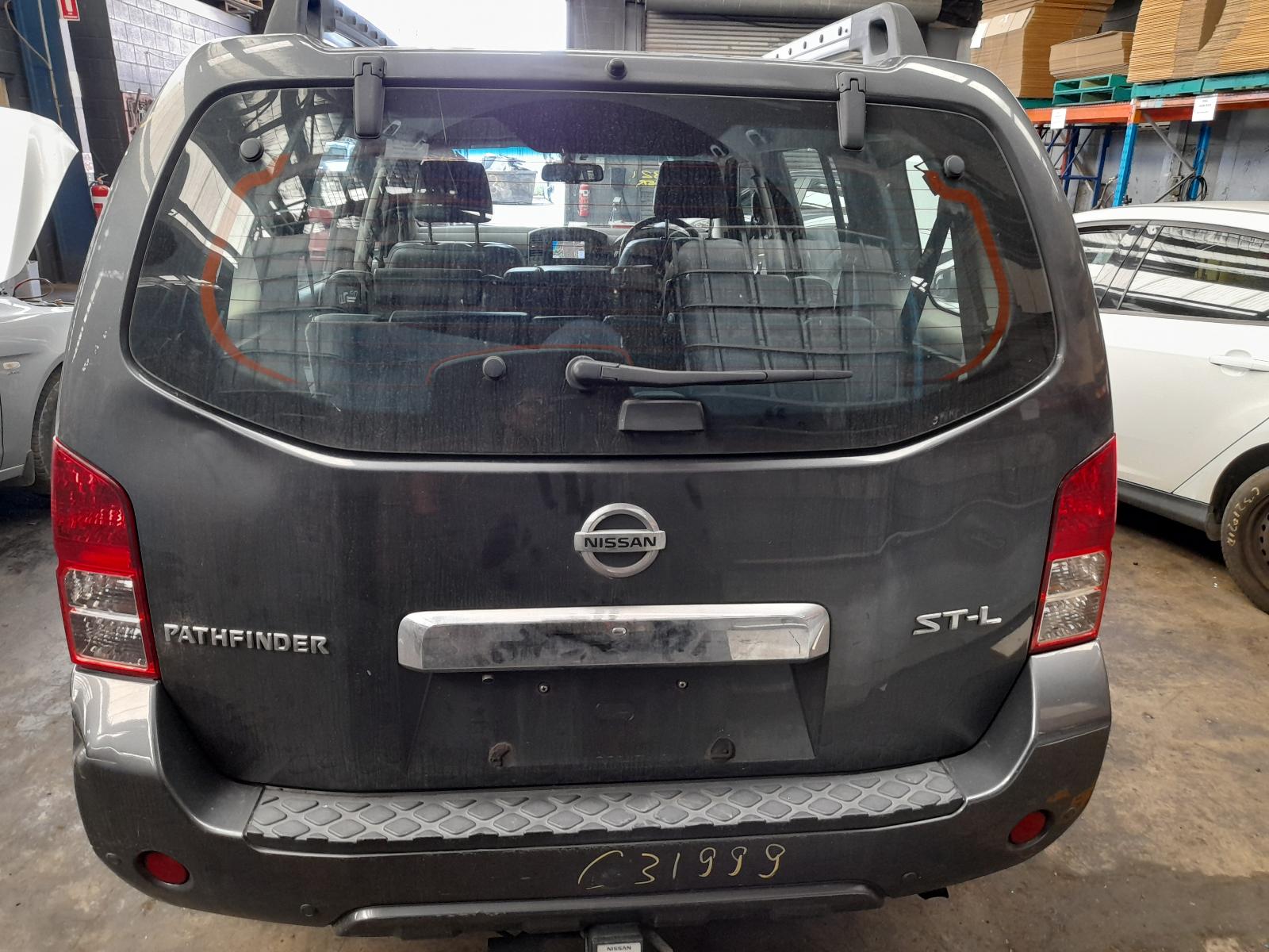 View Auto part Trans/Gearbox Nissan Pathfinder 2013