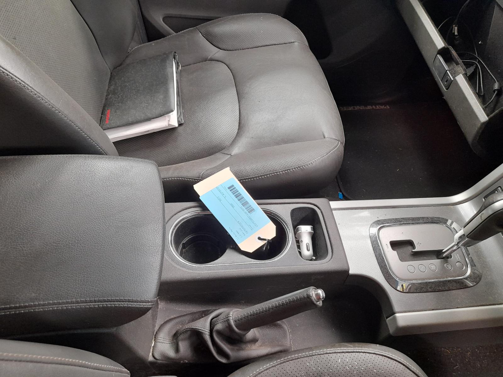 View Auto part Trans/Gearbox Nissan Pathfinder 2013