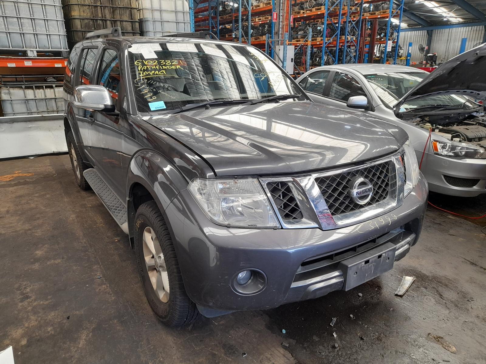 View Auto part Trans/Gearbox Nissan Pathfinder 2013