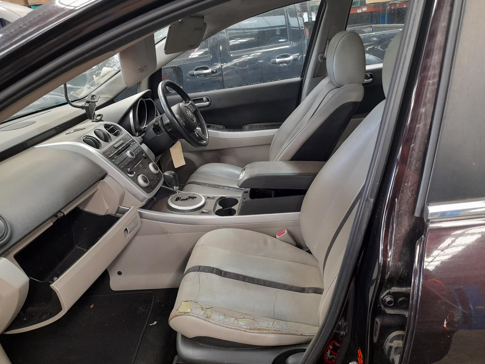 View Auto part Alternator Mazda Cx7 2007