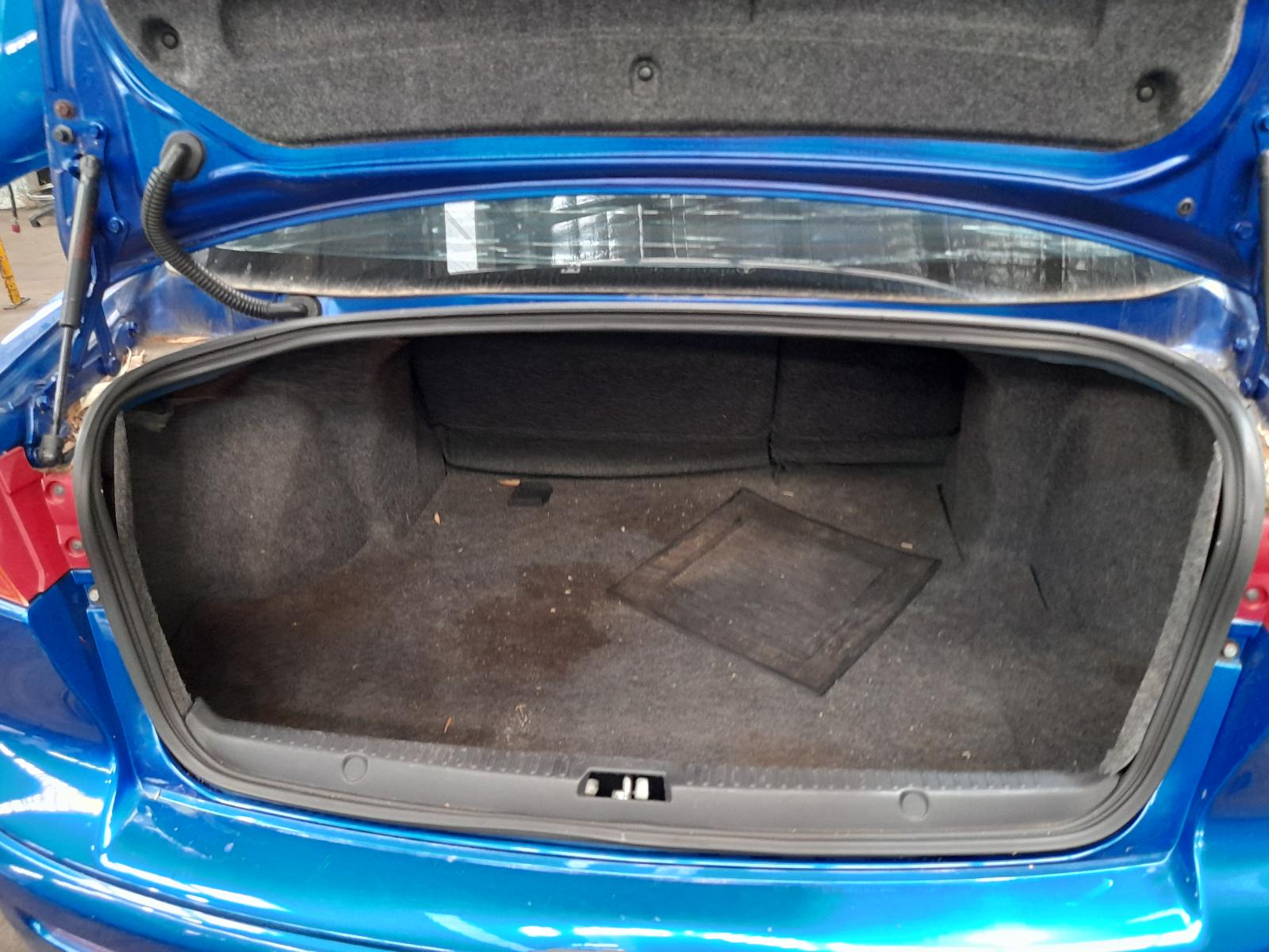 View Auto part Console Mitsubishi Lancer 2008