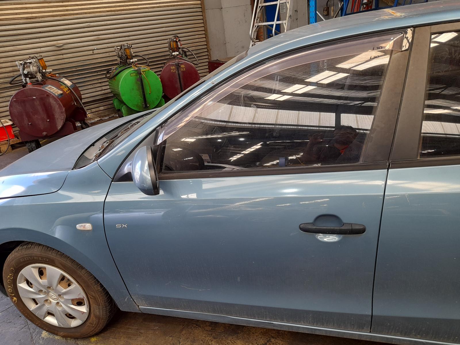 View Auto part Left Rear Wnd Reg/Motor Hyundai I30 2008