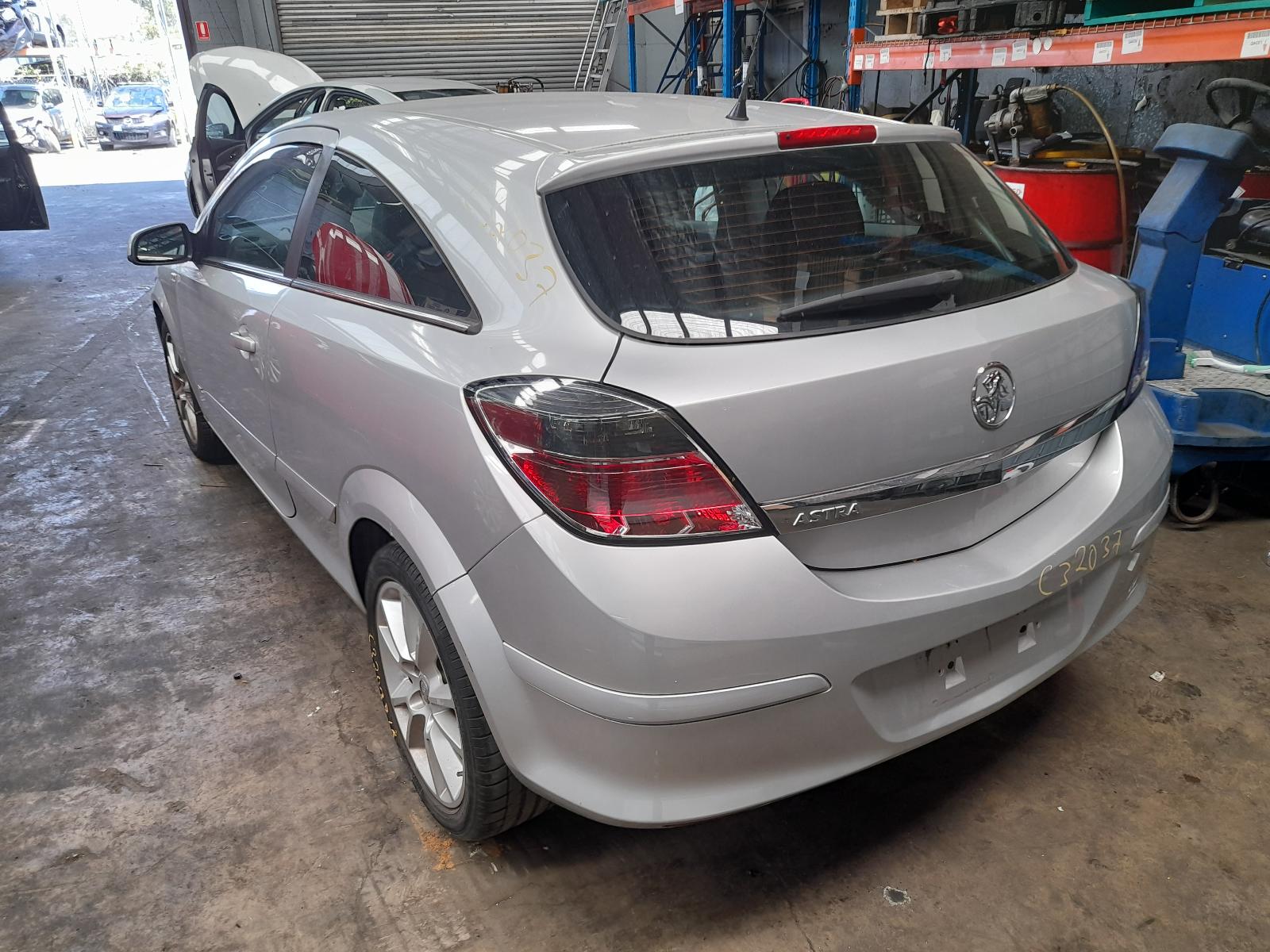 View Auto part Right Front Door Holden Astra 2007