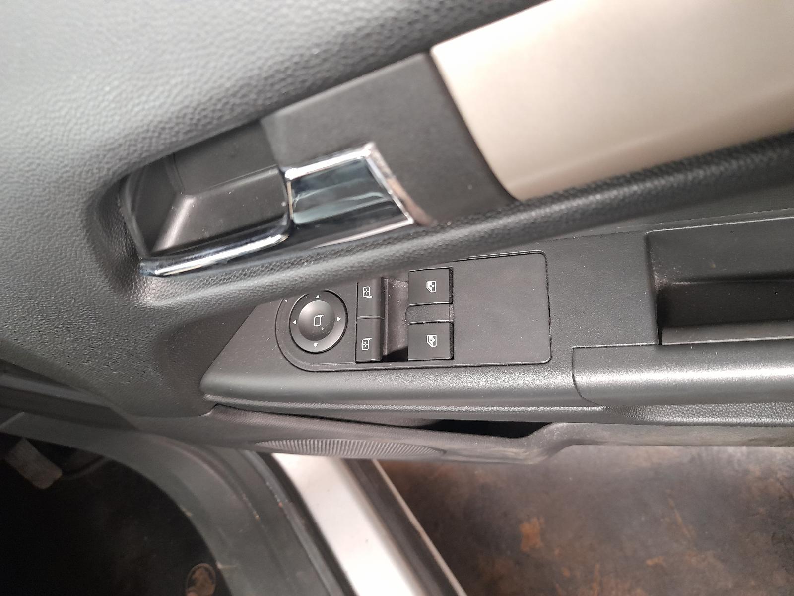 View Auto part Right Front Door Holden Astra 2007