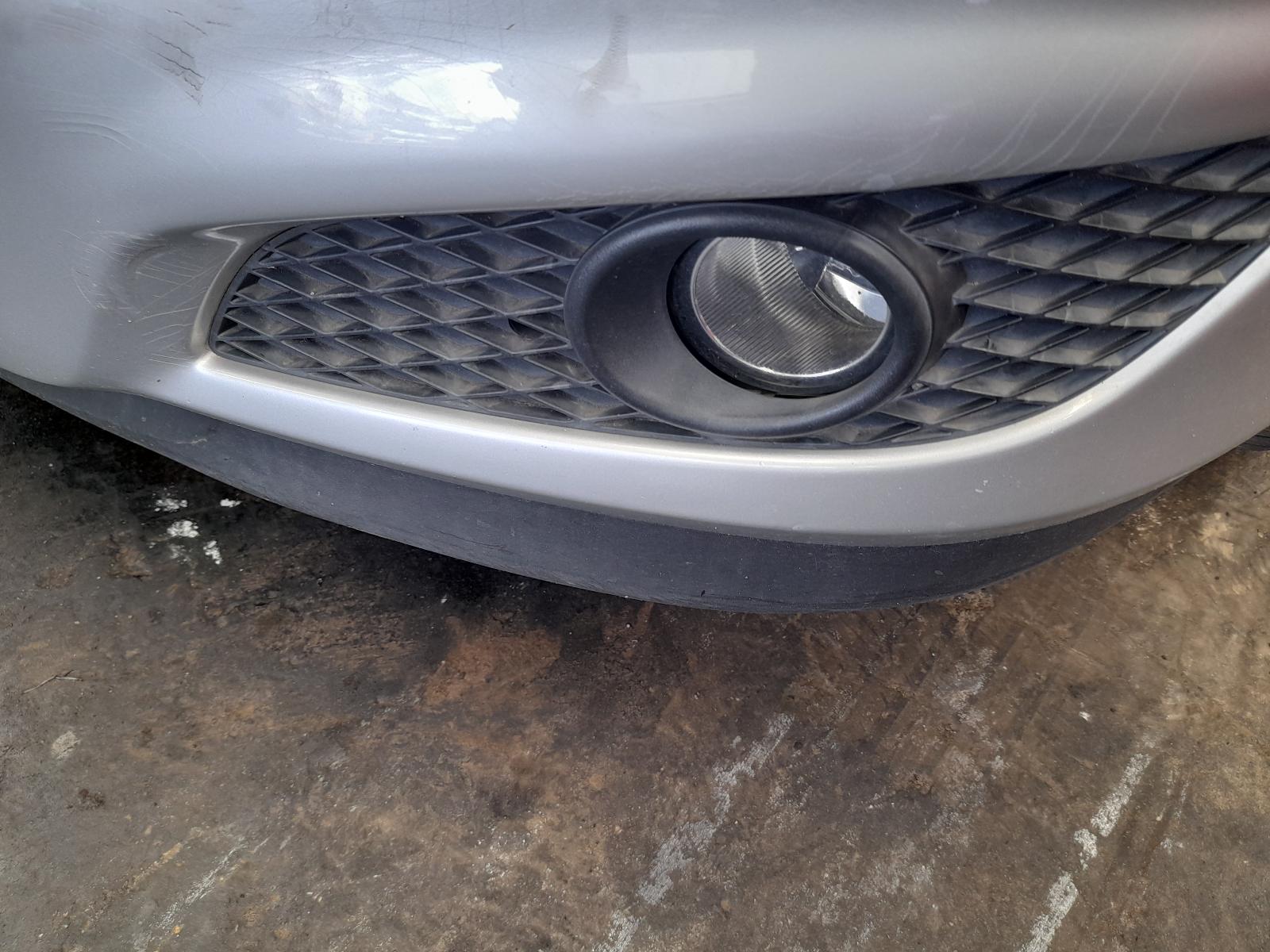 View Auto part Right Front Door Holden Astra 2007