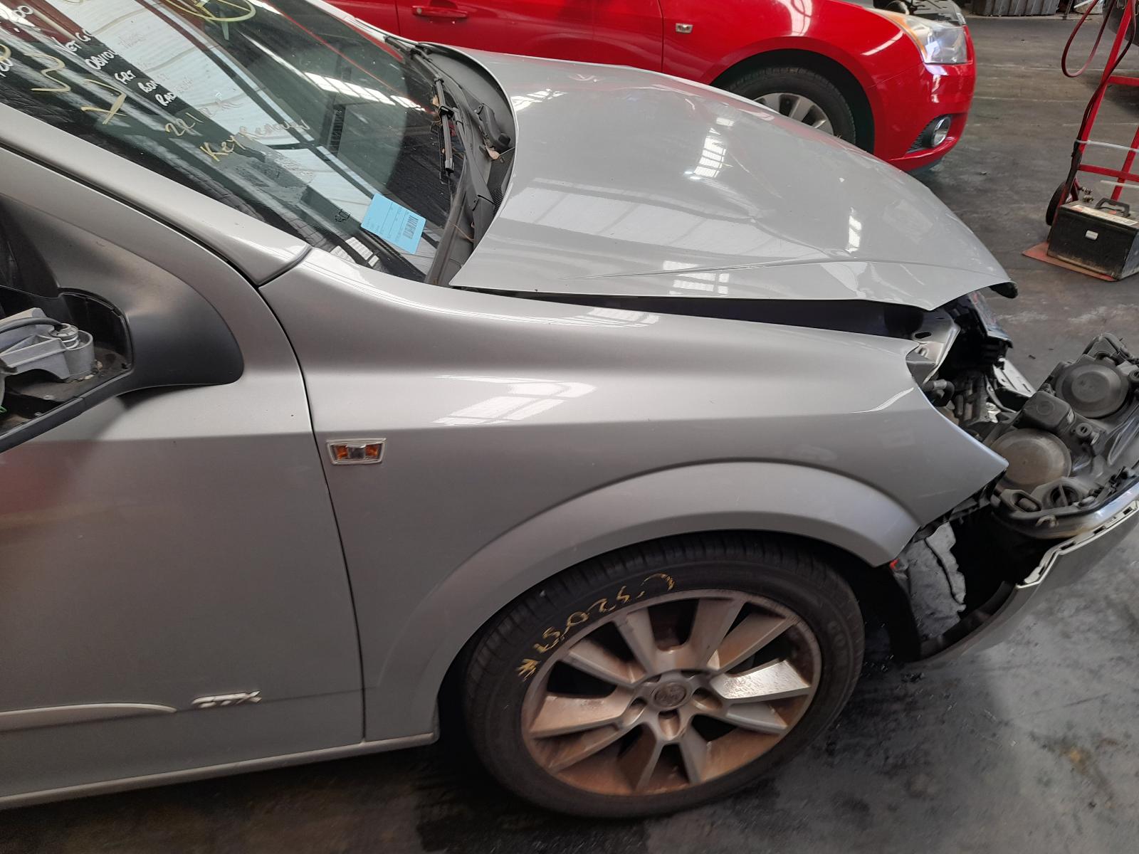 View Auto part Right Front Door Holden Astra 2007