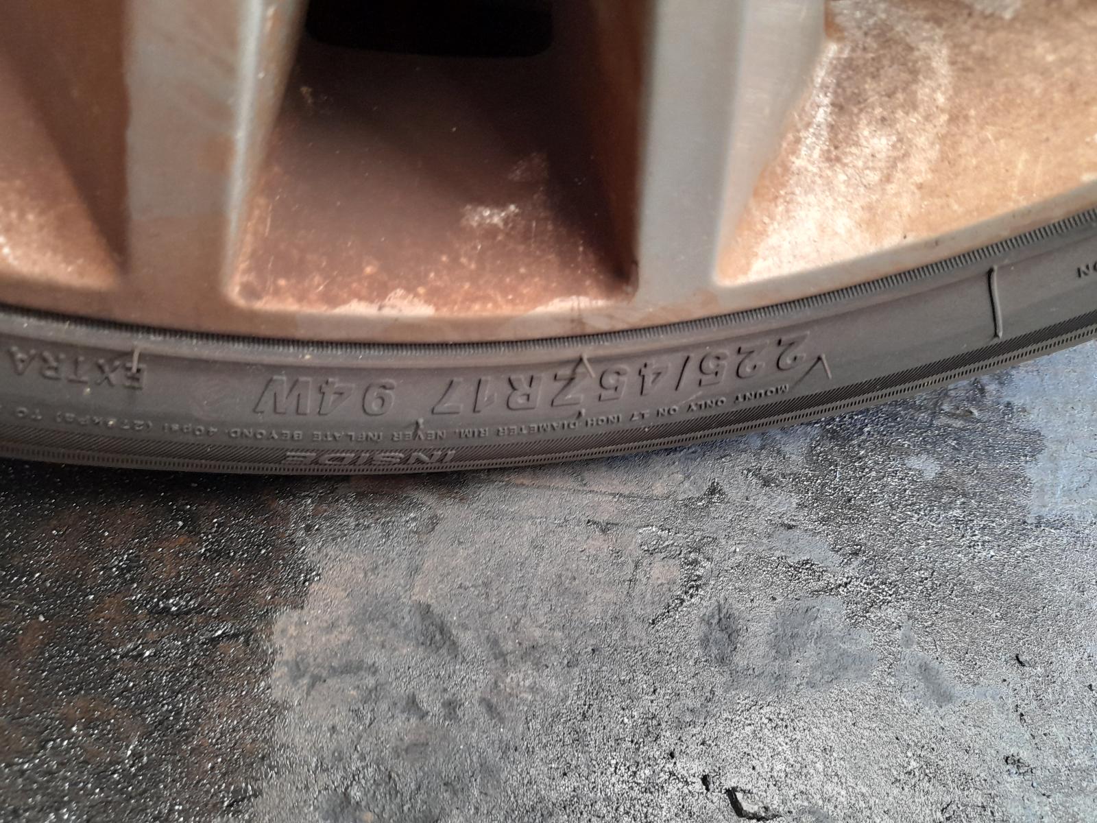 View Auto part Right Front Door Holden Astra 2007