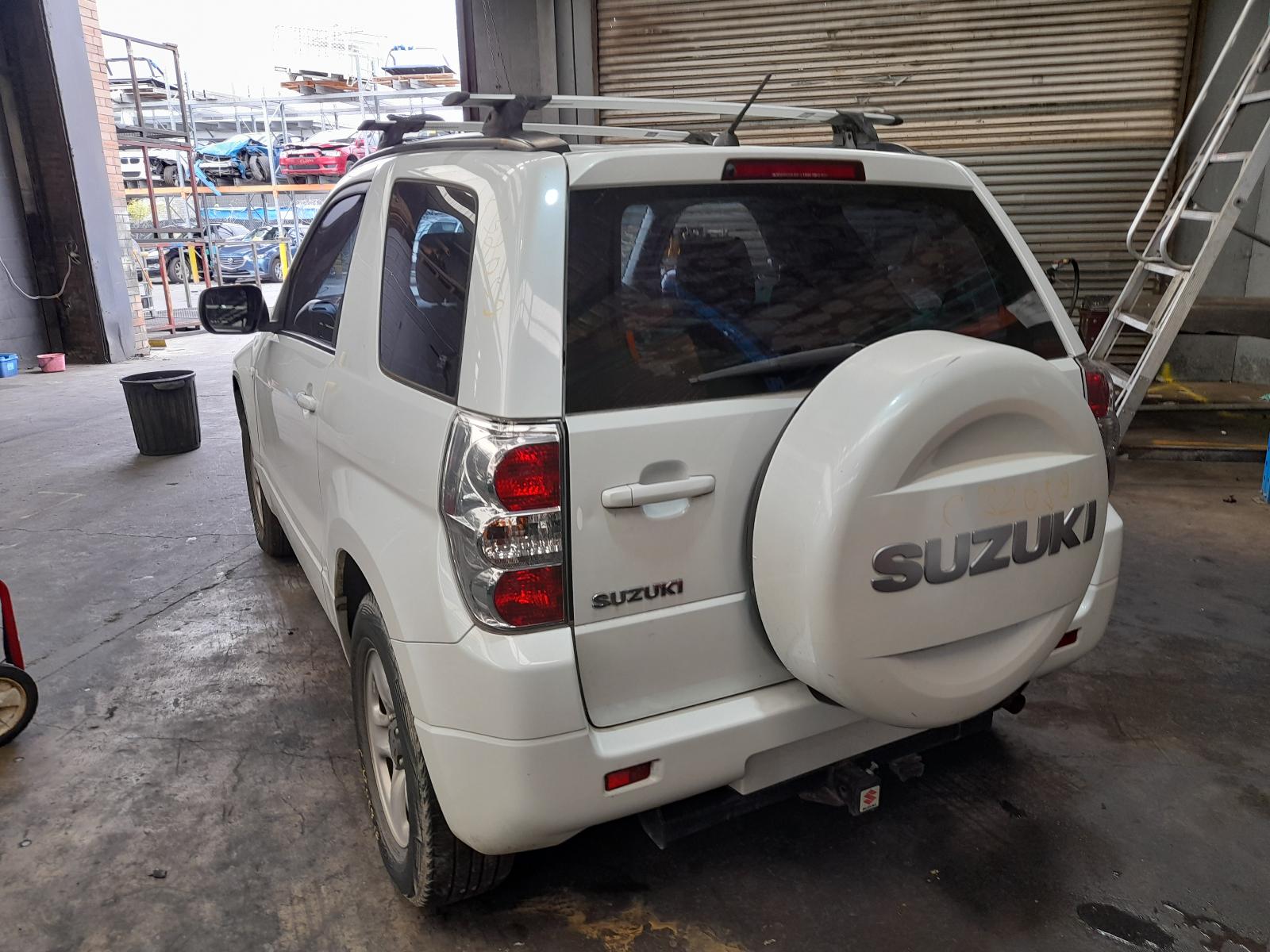 View Auto part null Suzuki Vitara 2011