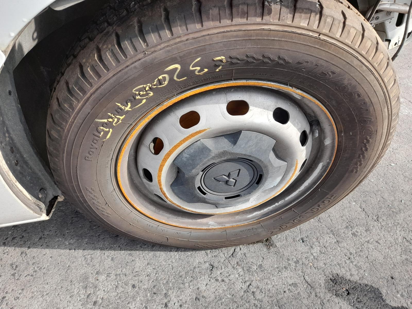 2020 Mitsubishi Express Throttle Body View Auto part Throttle Body Mitsubishi Express 2020