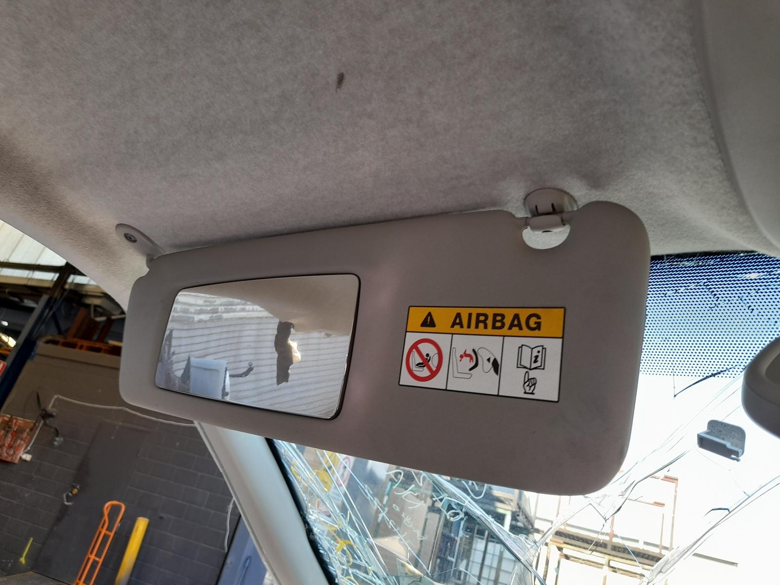 2020 Mitsubishi Express Throttle Body View Auto part Throttle Body Mitsubishi Express 2020