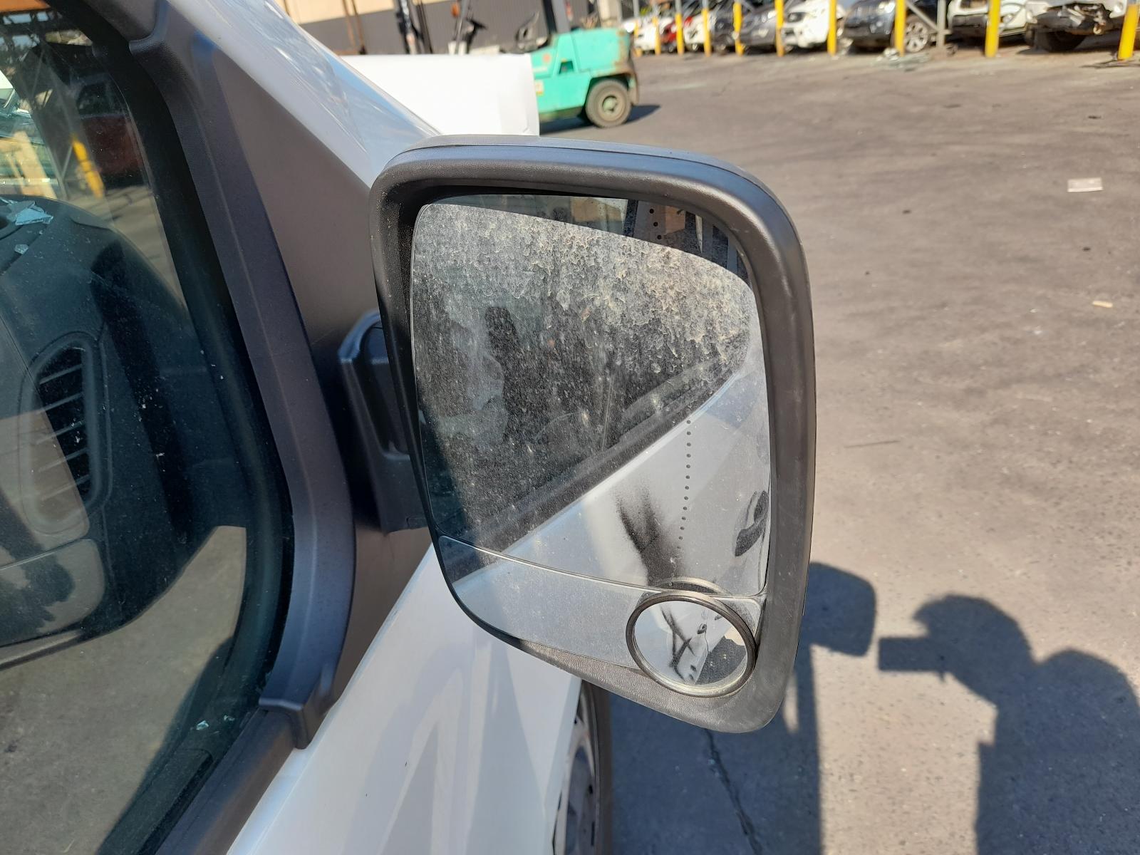 2020 Mitsubishi Express Throttle Body View Auto part Throttle Body Mitsubishi Express 2020