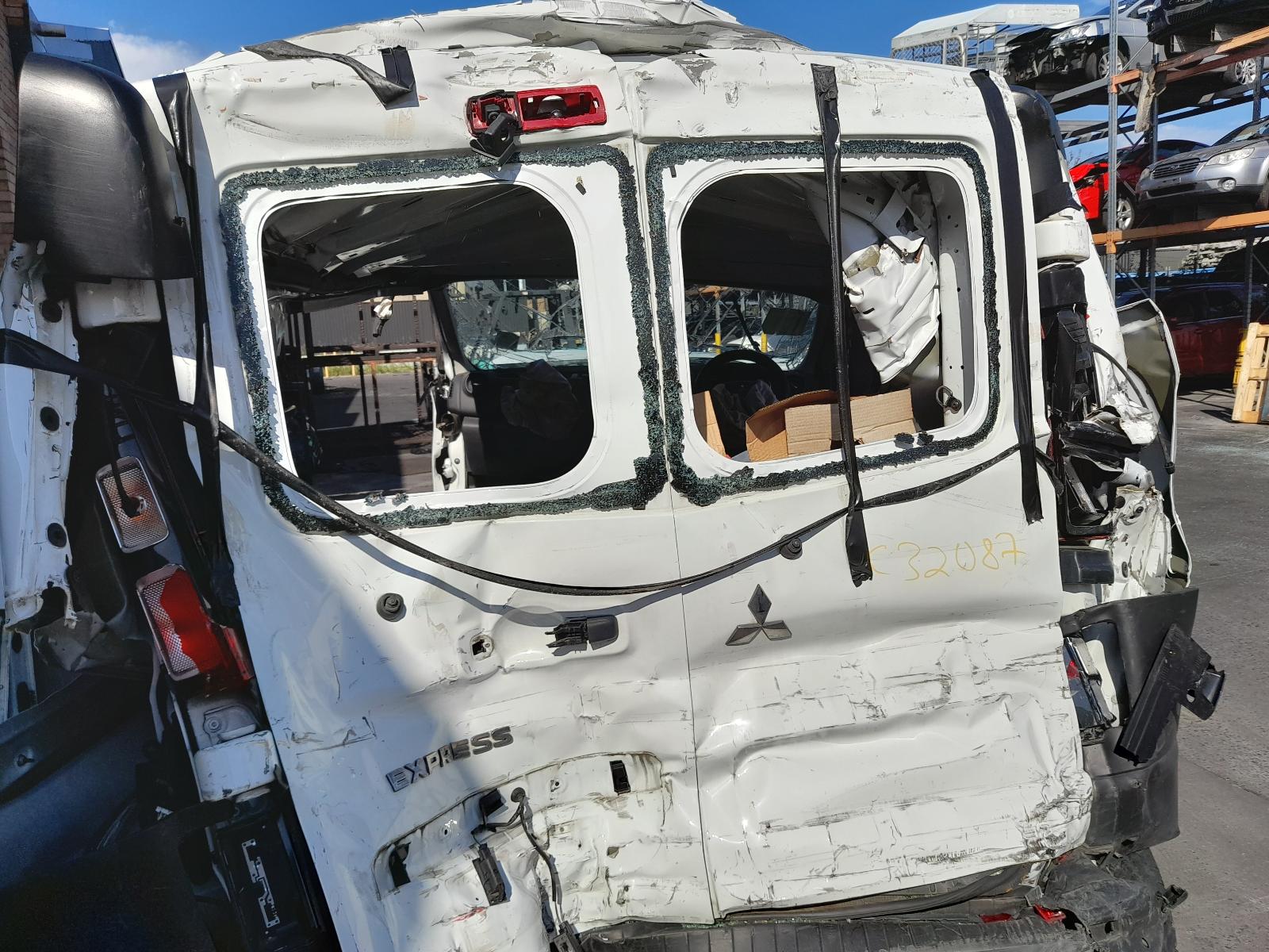 2020 Mitsubishi Express Throttle Body View Auto part Throttle Body Mitsubishi Express 2020