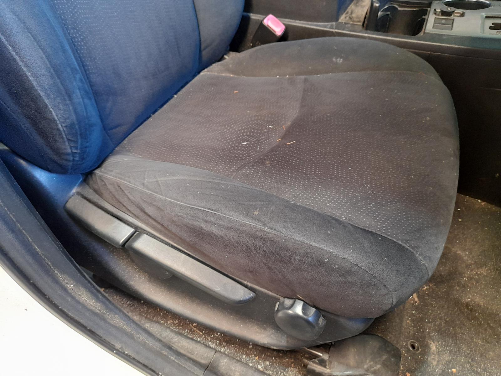 View Auto part Heater/Ac Controls Toyota Kluger 2009