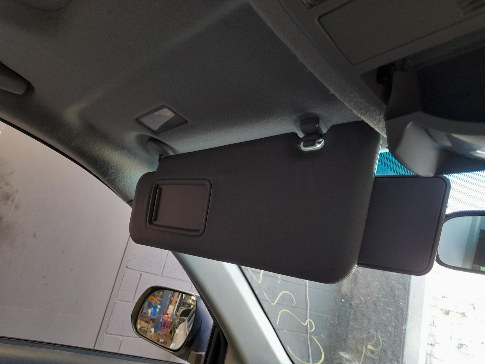 View Auto part Heater/Ac Controls Toyota Kluger 2009