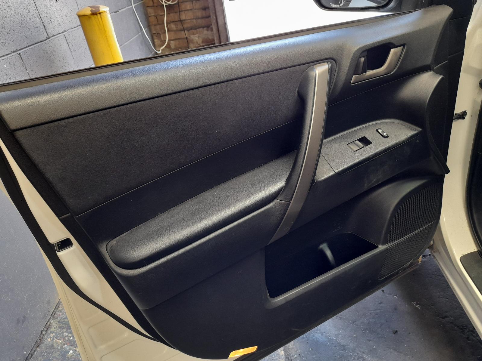 View Auto part Heater/Ac Controls Toyota Kluger 2009