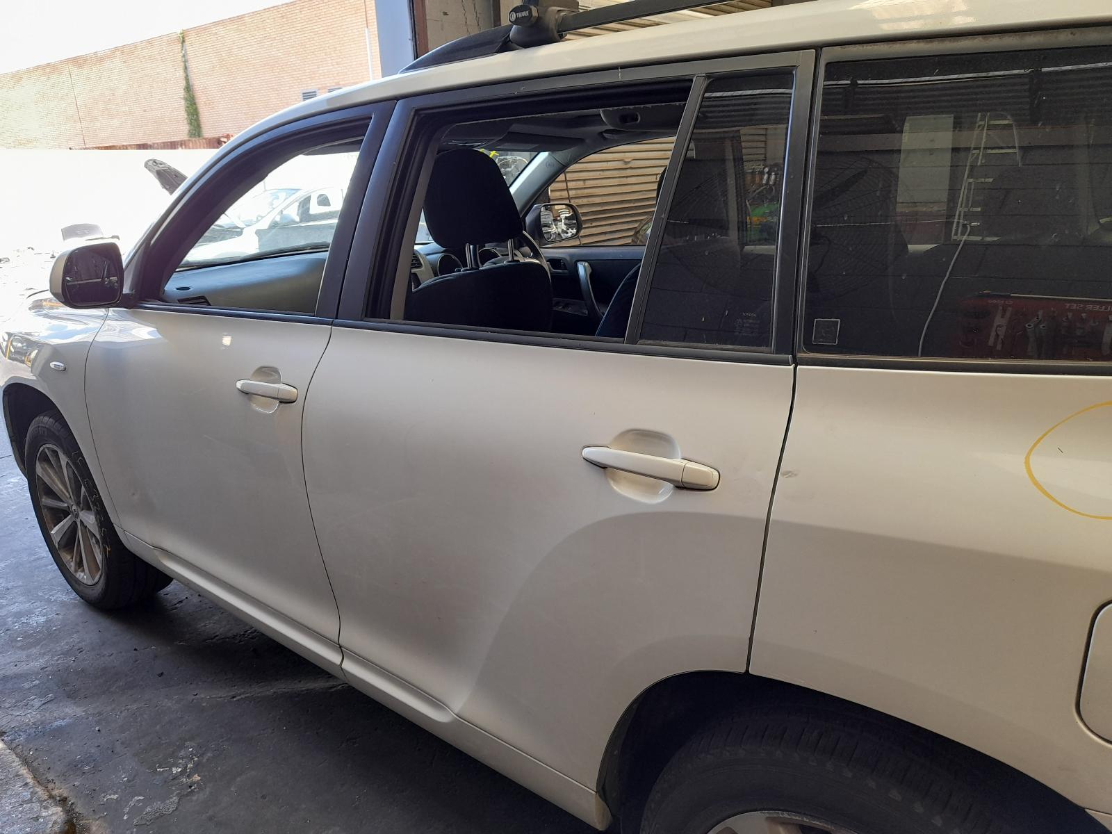 View Auto part Heater/Ac Controls Toyota Kluger 2009