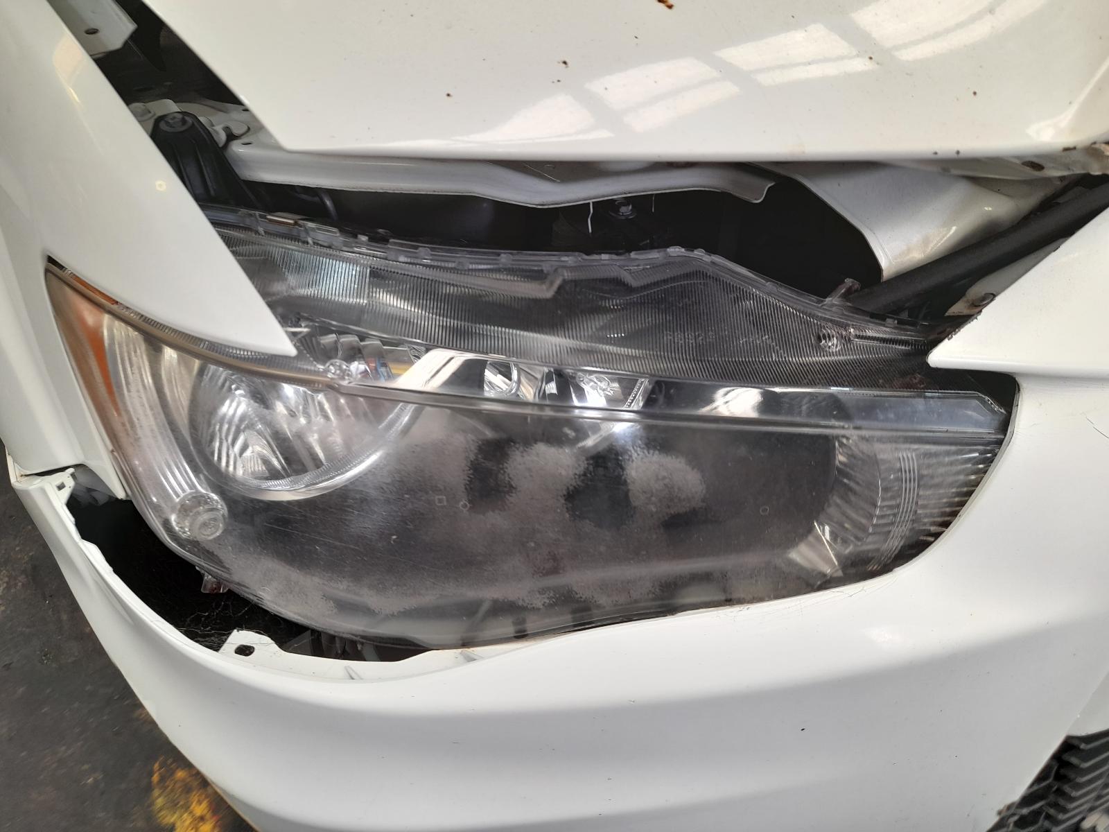 View Auto part Left Taillight Mitsubishi Outlander 2012