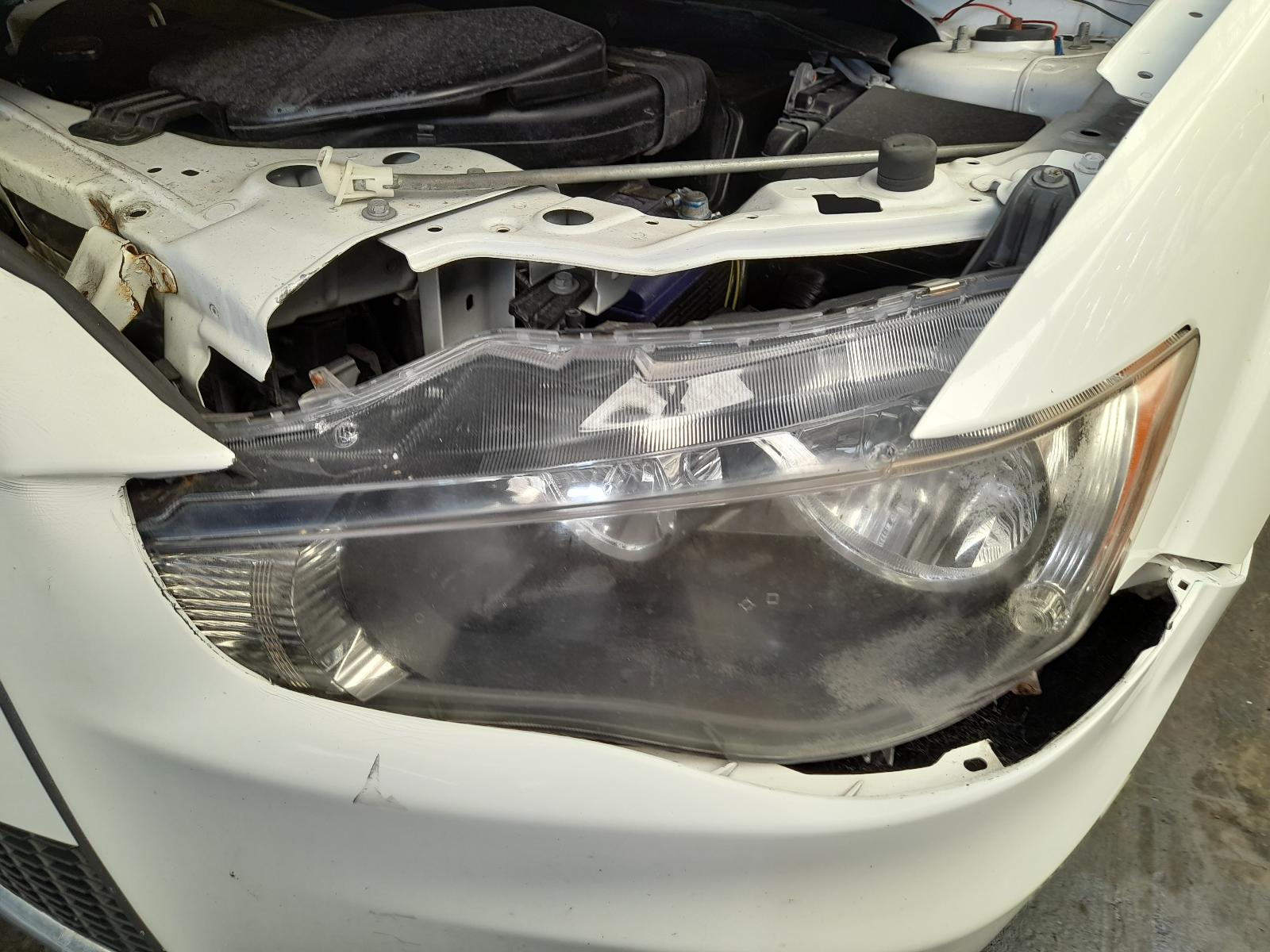 View Auto part Left Taillight Mitsubishi Outlander 2012