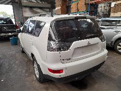 View Auto part Left Taillight Mitsubishi Outlander 2012