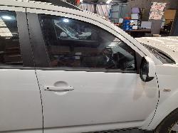 View Auto part Left Taillight Mitsubishi Outlander 2012