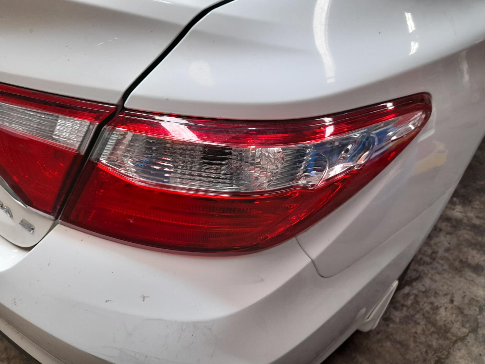 2015 Toyota Camry Sunvisor View Auto part Sunvisor Toyota Camry 2015