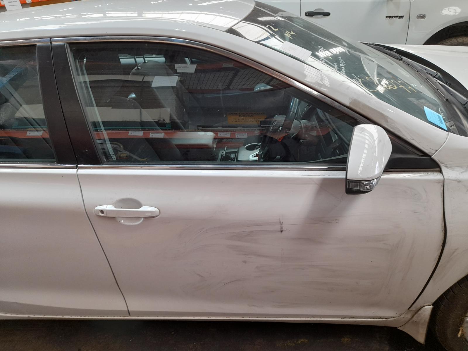 2015 Toyota Camry Sunvisor View Auto part Sunvisor Toyota Camry 2015