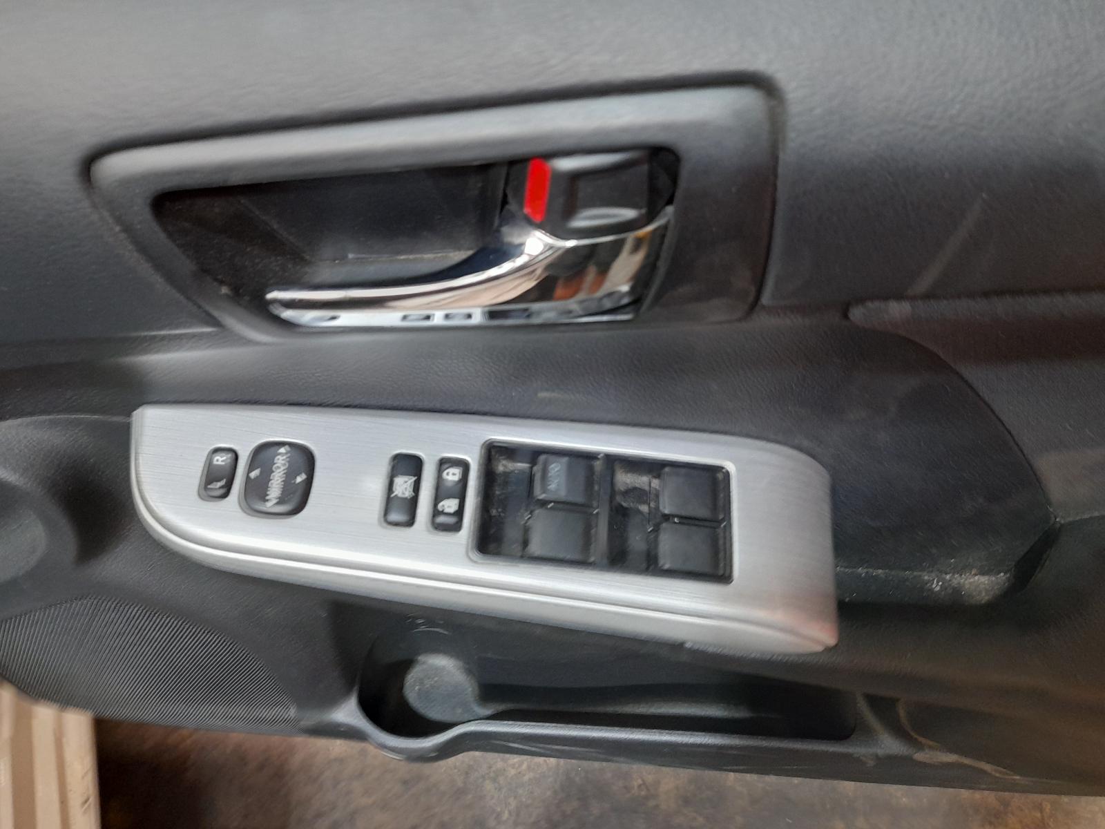 2015 Toyota Camry Sunvisor View Auto part Sunvisor Toyota Camry 2015