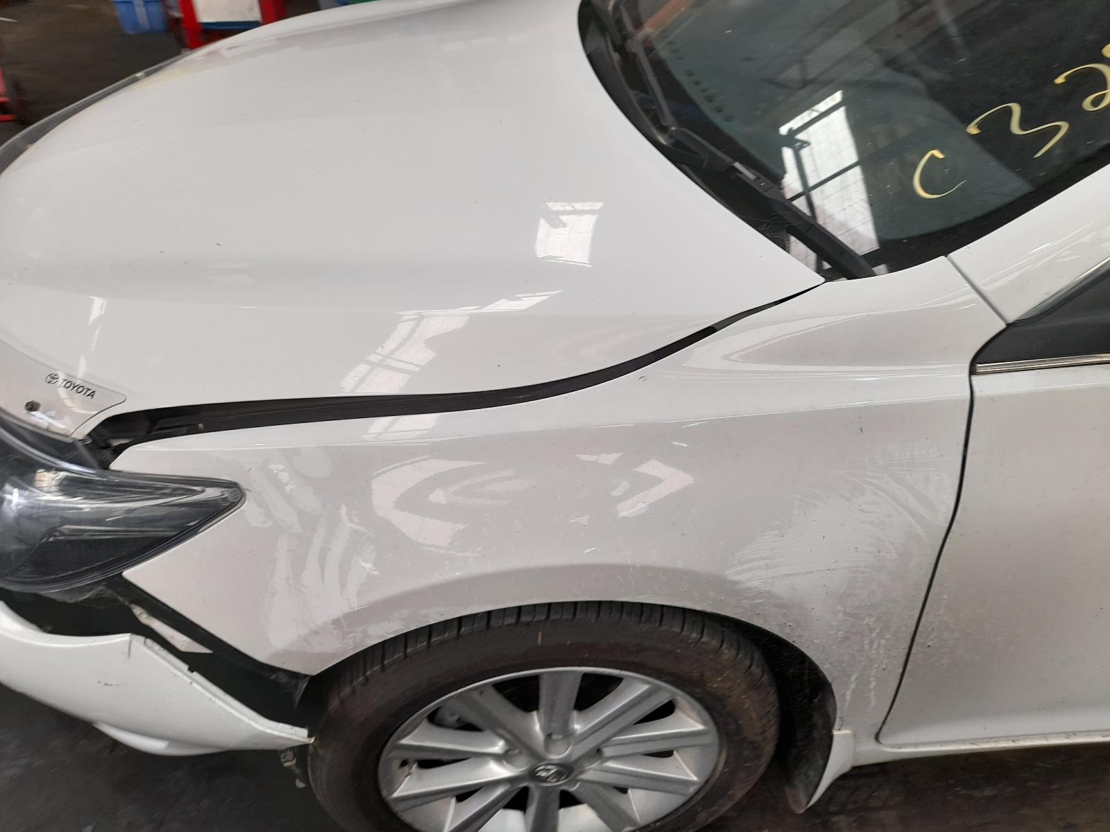 2015 Toyota Camry Sunvisor View Auto part Sunvisor Toyota Camry 2015