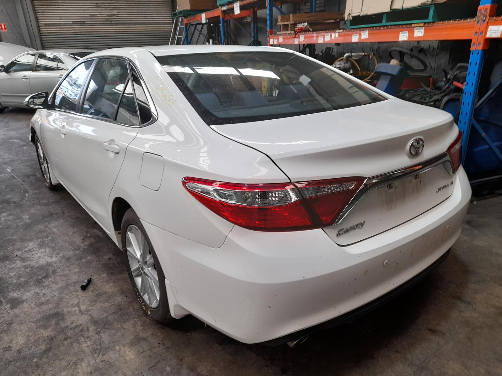 2015 Toyota Camry Sunvisor View Auto part Sunvisor Toyota Camry 2015