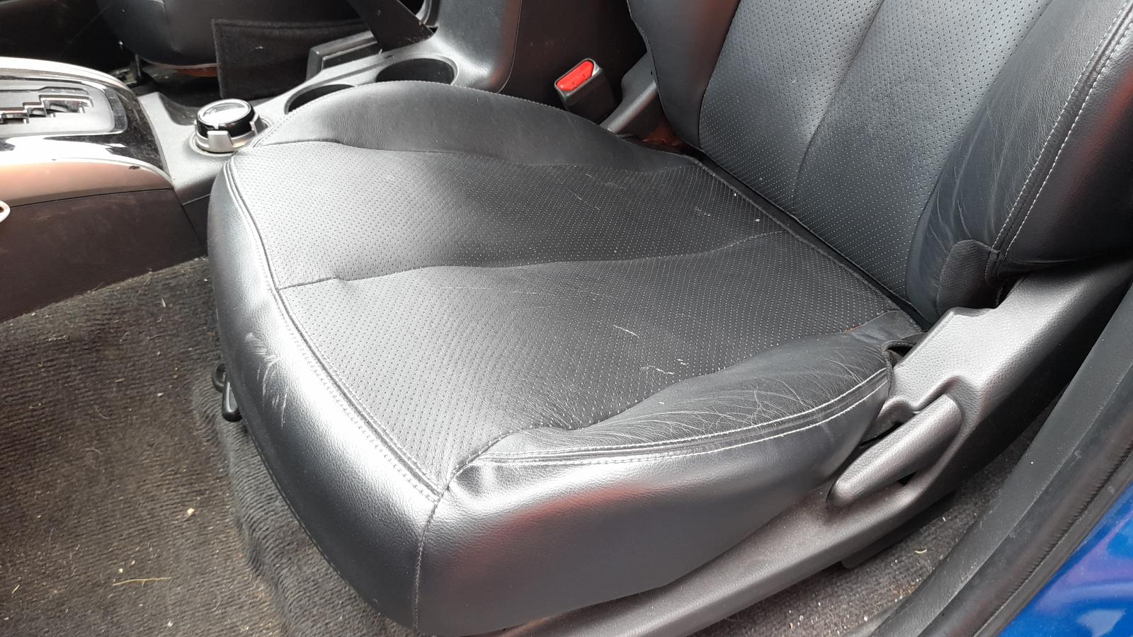 View Auto part Airbag Module/Sensor Mitsubishi Triton 2015