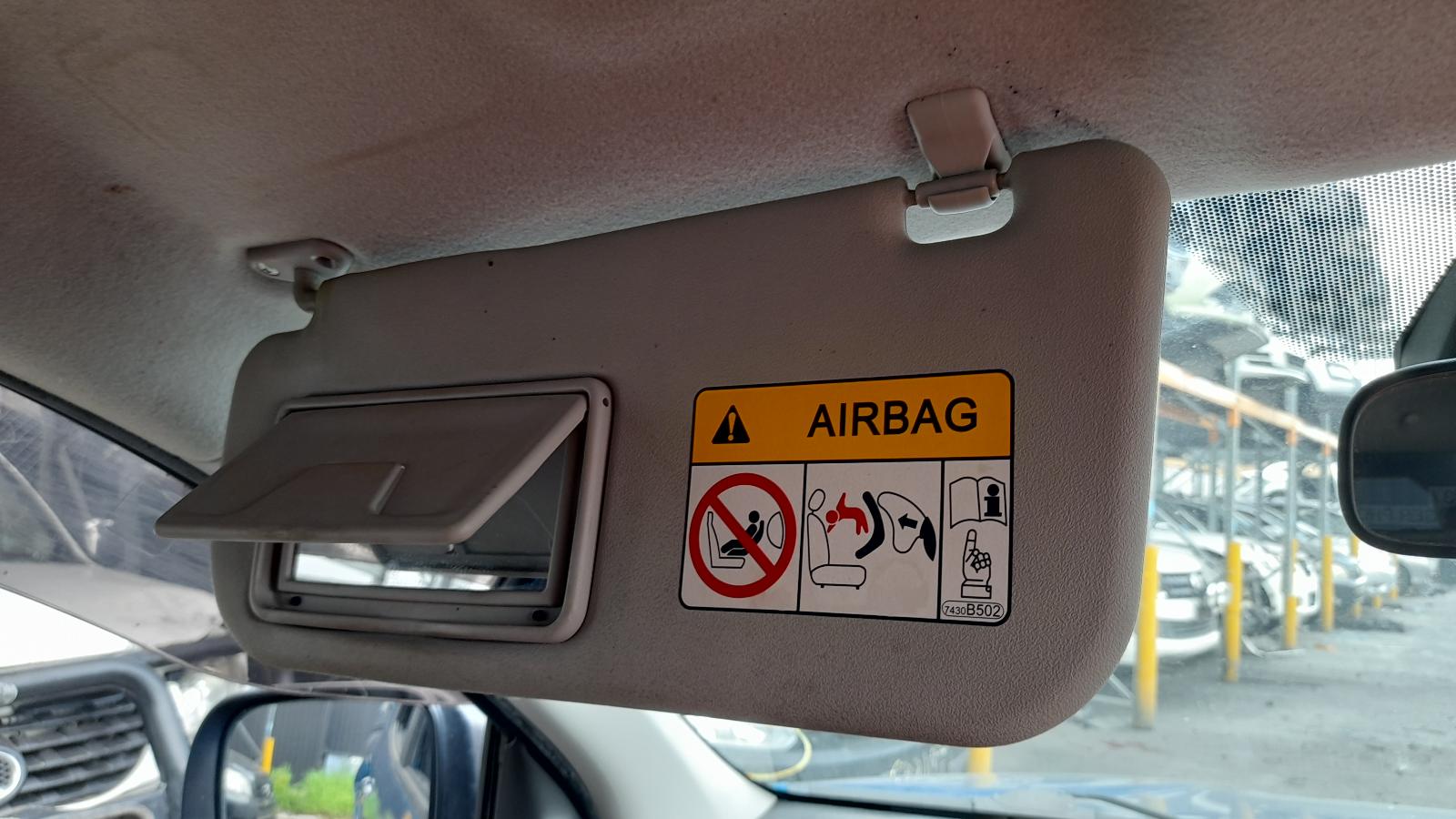 View Auto part Airbag Module/Sensor Mitsubishi Triton 2015