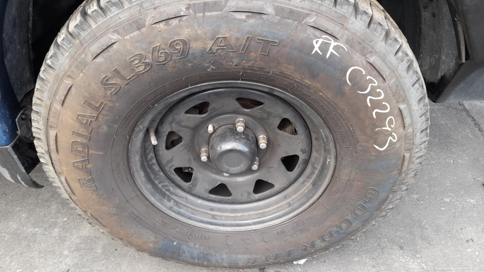 View Auto part Airbag Module/Sensor Mitsubishi Triton 2015