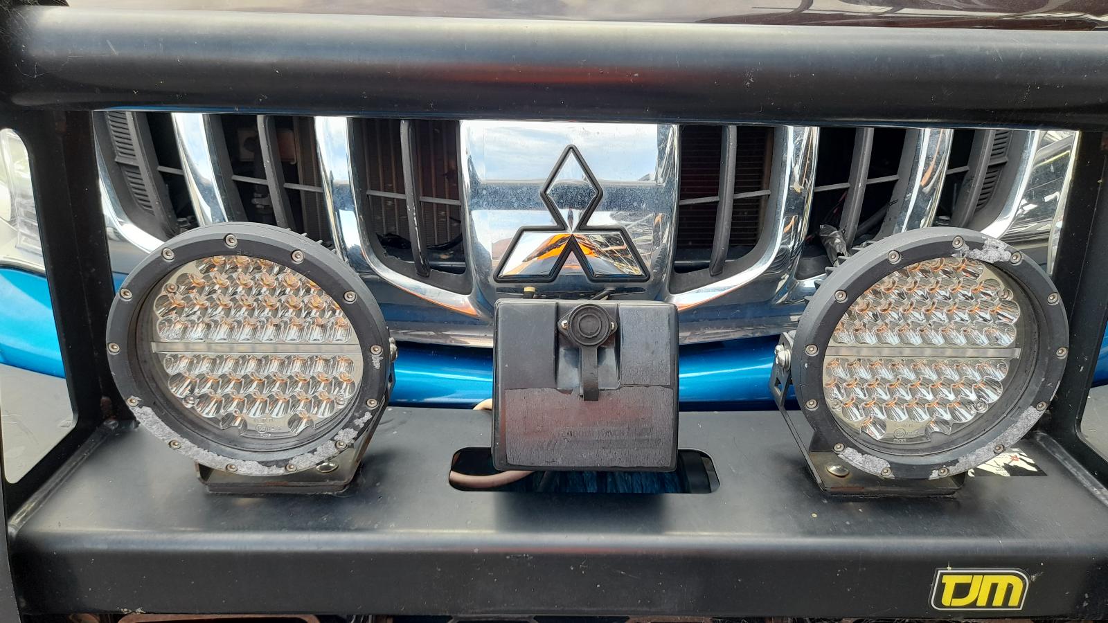 View Auto part Airbag Module/Sensor Mitsubishi Triton 2015