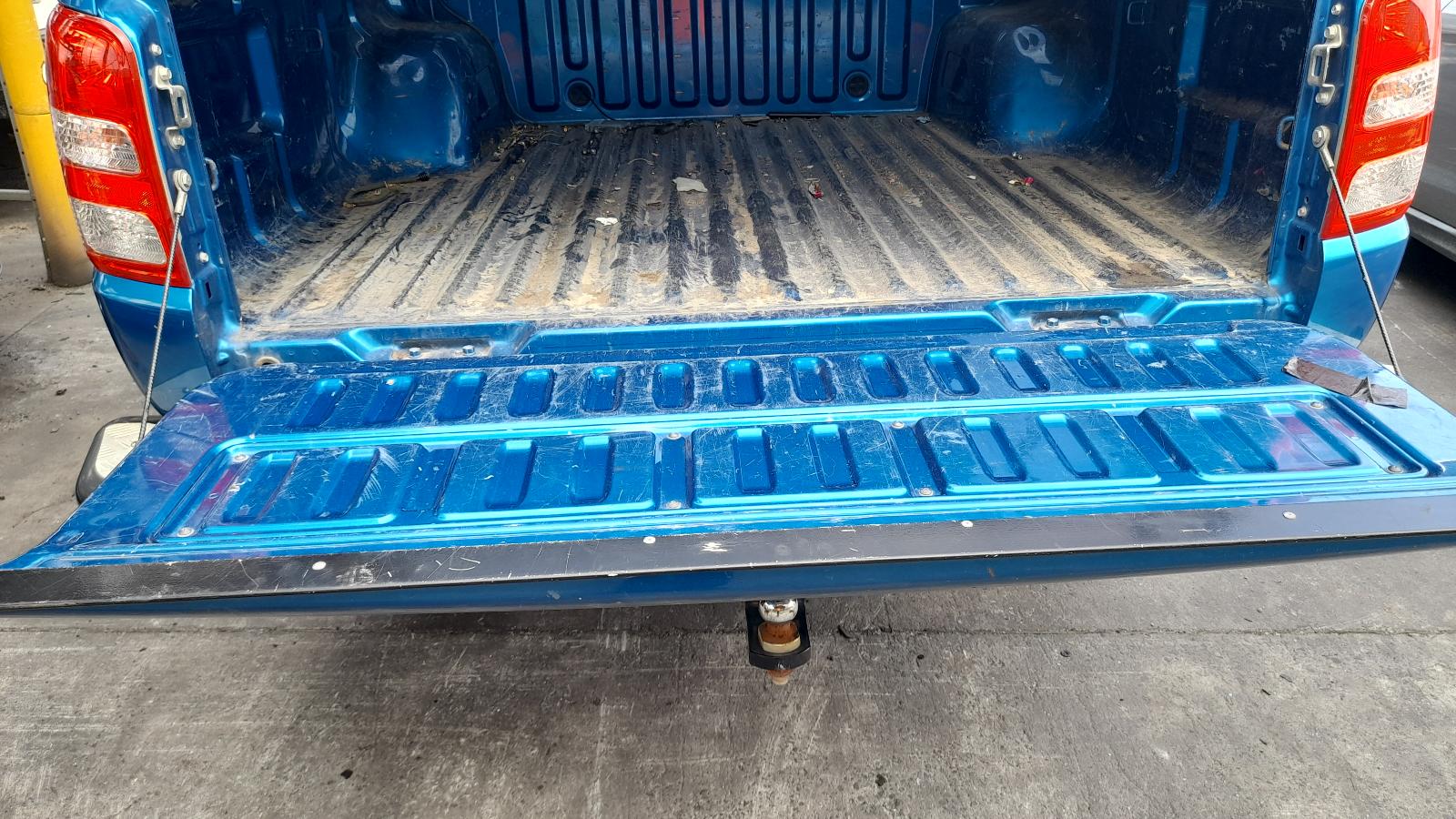View Auto part Airbag Module/Sensor Mitsubishi Triton 2015
