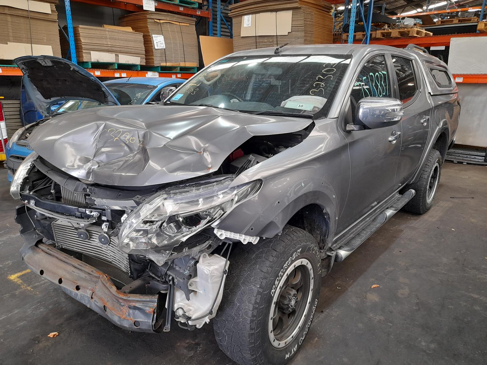View Auto part Differential Centre Mitsubishi Triton 2016